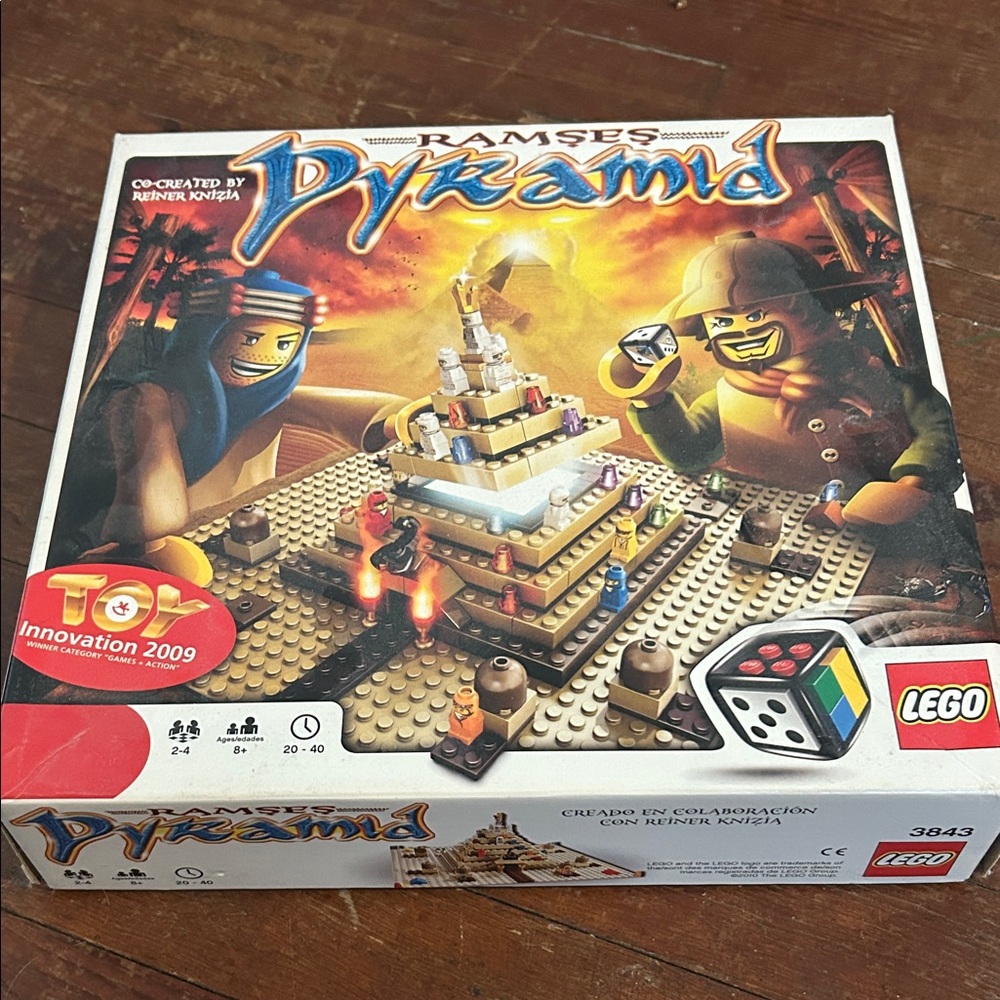 LEGO Pyramid Board Game - Brown, Tan, Gold Accents